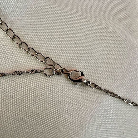 silver tone mickey mouse pendant necklace - Picture 7 of 11